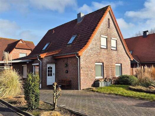 Einfamilienhaus zum Kauf 269.000 € 5 Zimmer 174,7 m² 540 m² Grundstück Hohenkirchen Wangerland 26434