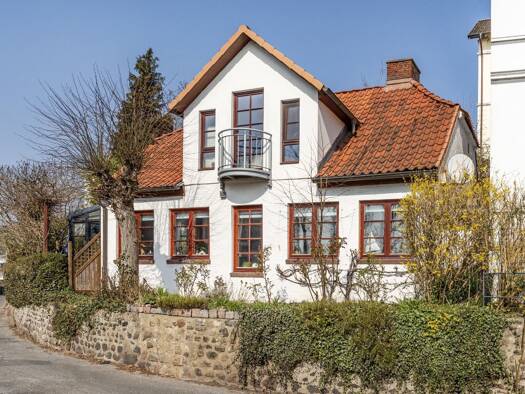 Einfamilienhaus zum Kauf 1.225.000 € 5 Zimmer 115 m² 270 m² Grundstück frei ab sofort Blankenese Hamburg 22587