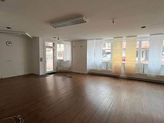 Laden zur Miete provisionsfrei 650 € Hafenstraße 178 Lehe Bremerhaven 27568