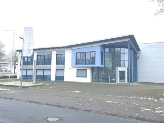 Produktionshalle zur Miete provisionsfrei 4,50 € 3.000 m² Lagerfläche teilbar ab 1.400 m² Am Flugplatz 3 Hodenhagen 29693