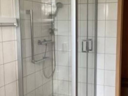 Wohnung zur Miete 400 € 2 Zimmer 69,9 m² 2. Geschoss frei ab 01.09.2026 Wilhelm-Firl-Straße 10 Markersdorf Chemnitz 09122