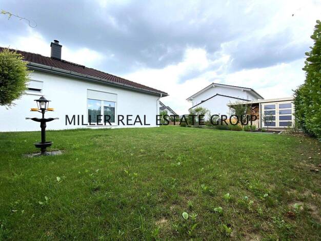 Bungalow zum Kauf 450.000 € 3 Zimmer 115 m² 642 m² Grundstück Otzing 94563