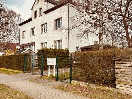 Mehrfamilienhaus zum Kauf 999.000 € 14 Zimmer 391,4 m² 959 m² Grundstück Kirschenallee 21 Ahrensfelde 16356