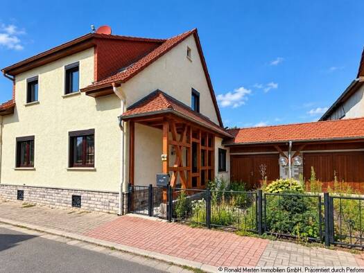 Einfamilienhaus zum Kauf 120.000 € 6 Zimmer 139,8 m² 550 m² Grundstück Mittelstraße 3 Gräfentonna Tonna 99958