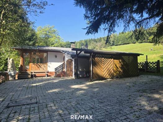 Einfamilienhaus zum Kauf 185.000 € 2 Zimmer 40,5 m² 1.649 m² Grundstück Greim 11 Greim 8524