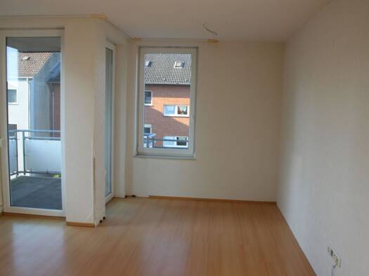 Wohnung zur Miete 314 € 3 Zimmer 74,9 m² Geschoss 2/3 frei ab sofort Friemersheim Duisburg 47229
