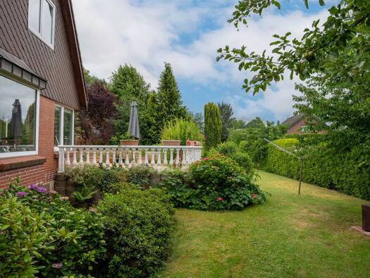 Reihenendhaus zum Kauf 349.000 € 4 Zimmer 102,8 m² 505 m² Grundstück frei ab sofort Elmshorn 25335