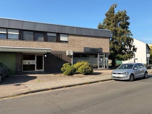 Wohnung zum Kauf 139.900 € 2 Zimmer 79 m² Neukirchen Neukirchen-Vluyn 47506