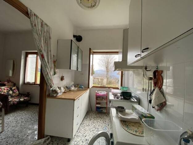 Wohnung zum Kauf 38.000 € 4 Zimmer 80 m² frei ab sofort Urbe Savona 17048