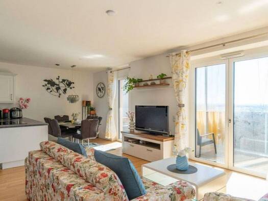 Wohnung zur Miete 715 € 2 Zimmer 38 m² Geschoss 1/5 frei ab sofort Offenbach am Main Offenbach am Main 63067