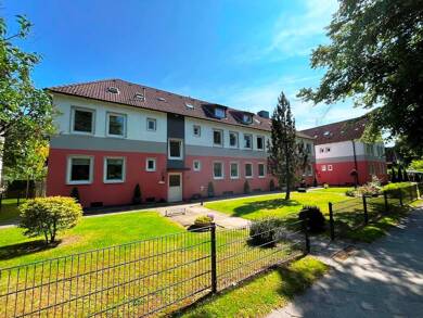 Mehrfamilienhaus zum Kauf als Kapitalanlage geeignet 1.999.000 € 684 m² 2.626 m² Grundstück Ahrensburg 22926
