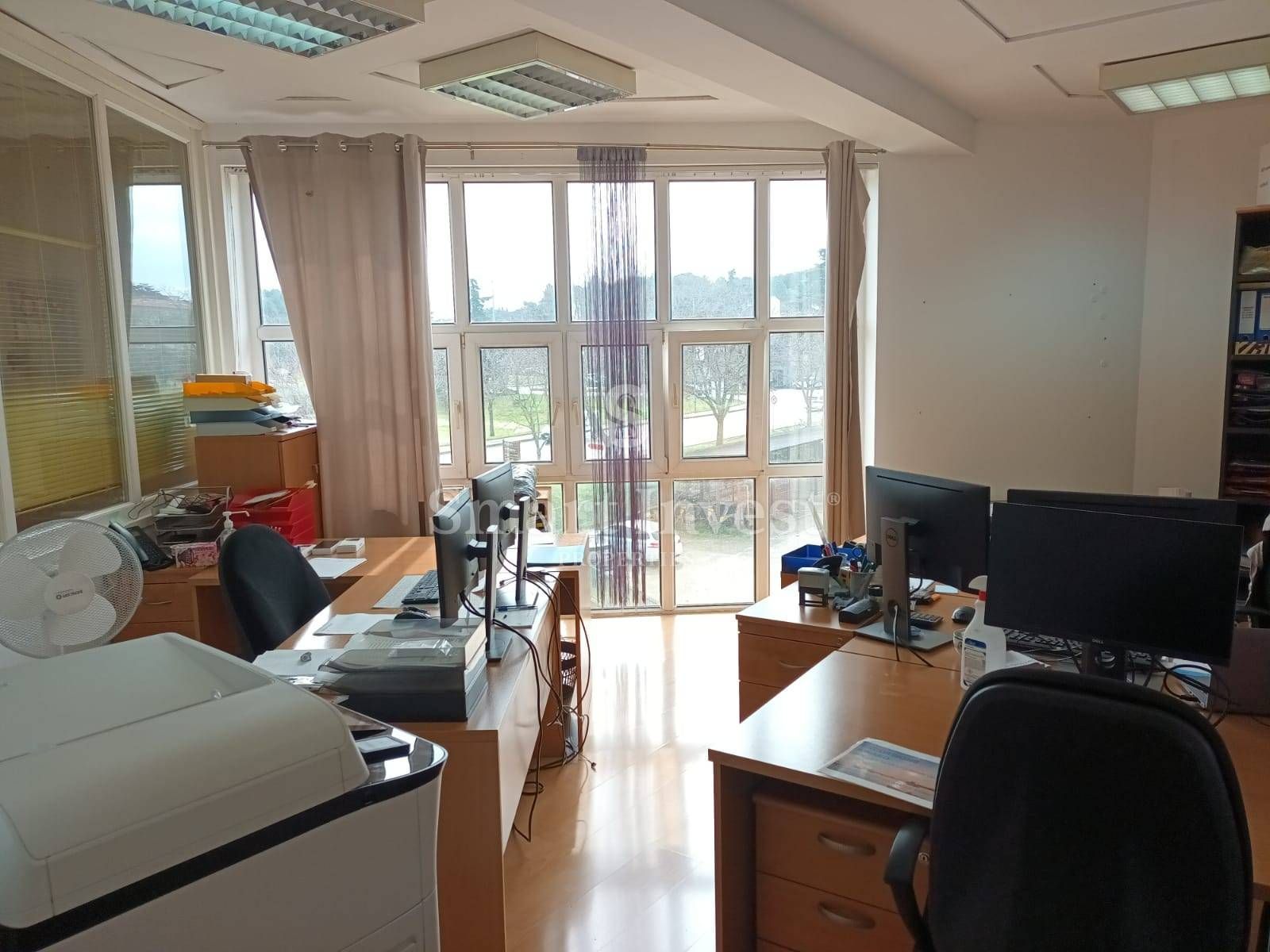 Büro-/Praxisfläche zum Kauf 335.000 € 3 Zimmer Gedici 52440