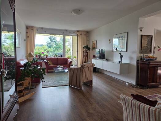 Wohnung zum Kauf 277.500 € 5 Zimmer 125 m² 2. Geschoss Eschberg Saarbrücken 66121