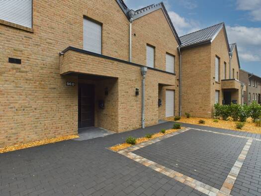 Reihenendhaus zum Kauf 519.000 € 4 Zimmer 135,1 m² 375 m² Grundstück Kreyenbrück Oldenburg 26133