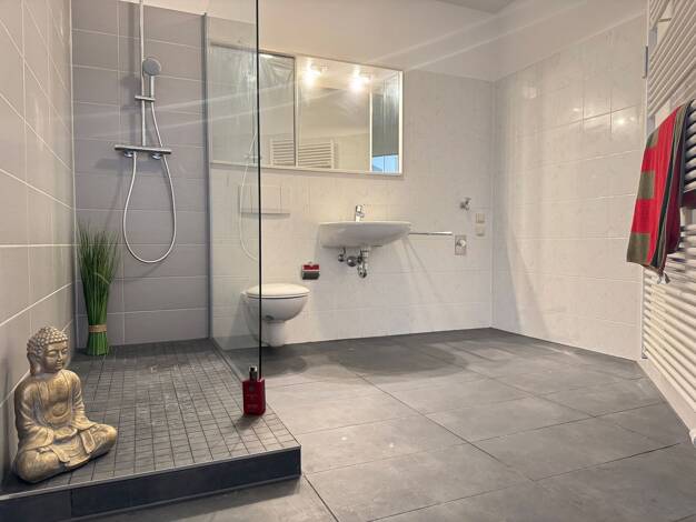 Wohnung zur Miete 540 € 2 Zimmer 57,9 m² 3. Geschoss Hermelinstraße 2 Heiterblick Leipzig 04329