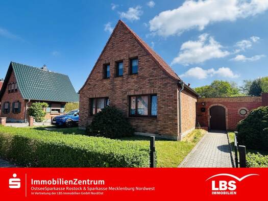 Einfamilienhaus zum Kauf 149.000 € 4 Zimmer 85 m² 1.108 m² Grundstück Teterow Teterow 17166
