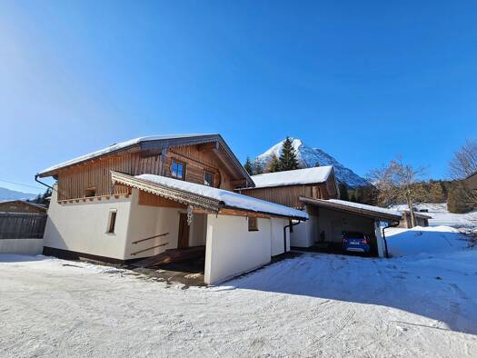 Haus zur Miete 1.900 € 6 Zimmer 110 m² 450 m² Grundstück Leutasch 6105