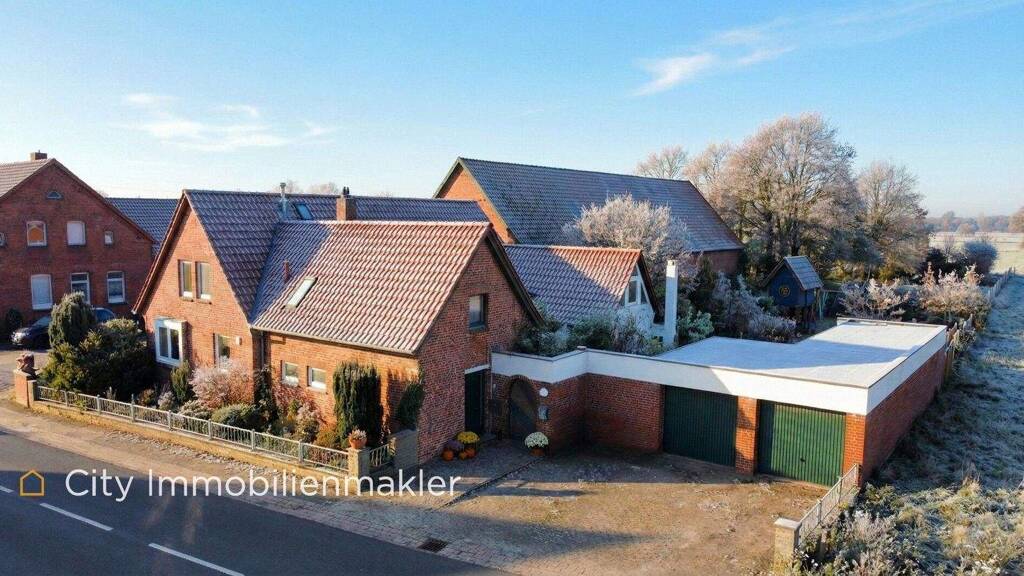 Mehrfamilienhaus zum Kauf 444.000 € 10 Zimmer 240 m² 621 m² Grundstück Vörie Ronnenberg / Vörie 30952