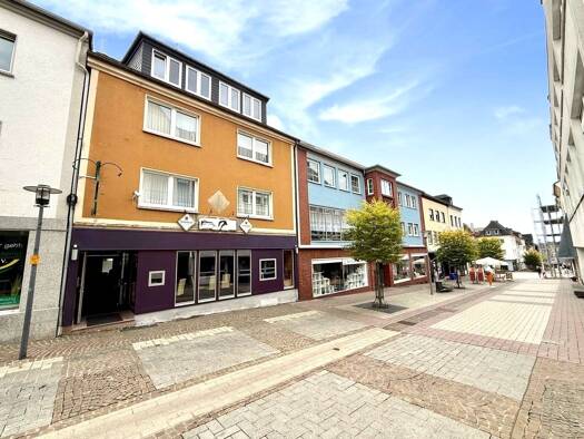Mehrfamilienhaus zum Kauf als Kapitalanlage geeignet 729.000 € 10 Zimmer 520 m² 400 m² Grundstück Altenkirchen Altenkirchen (Westerwald) 57610