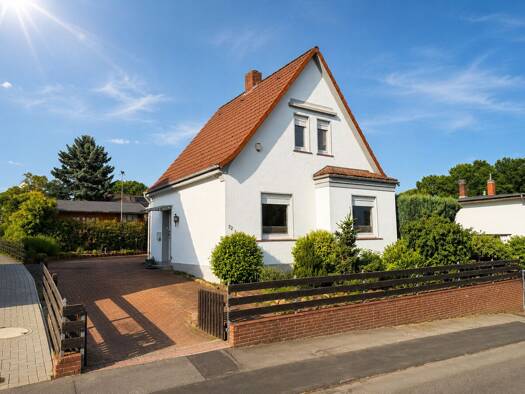 Einfamilienhaus zum Kauf 239.000 € 3,5 Zimmer 87 m² 617 m² Grundstück frei ab sofort Grohn Nord 28759