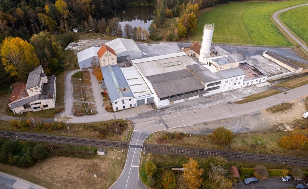 Lagerhalle zur Miete 1 m²<br/>Lagerfläche Porphyrweg 1 Schmelzmühle Freihung 92271