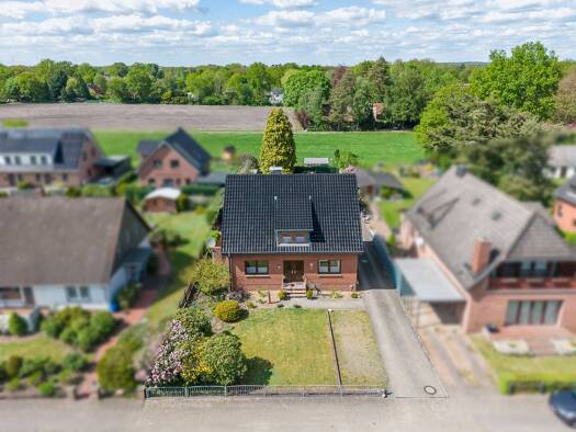 Mehrfamilienhaus zum Kauf 519.000 € 154,7 m² 1.161 m² Grundstück frei ab 01.10.2026 Klostermoor Lilienthal 28865