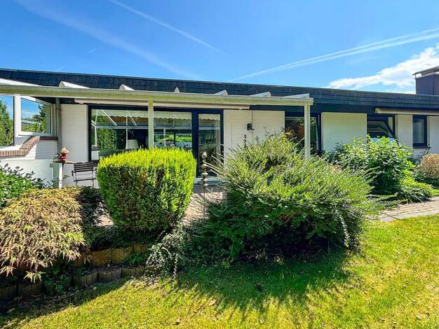 Sonstiges zum Kauf als Kapitalanlage geeignet 549.000 € 4 Zimmer 330 m² 729 m² Grundstück Mürwik Mürwik 24944