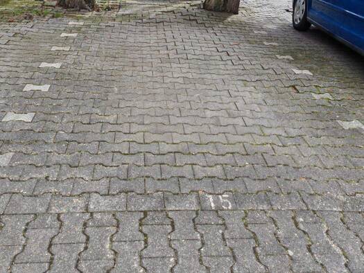 Außenstellplatz zur Miete provisionsfrei 75 € Königslacher Straße Niederrad Frankfurt am Main 60528