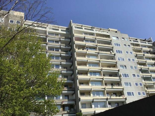 Wohnung zur Miete 641 € 3 Zimmer 73,5 m² 5. Geschoss frei ab 01.08.2026 Osterfelddamm 47 Groß Buchholz Hannover 30627