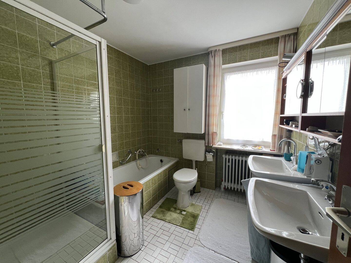 Property thumbnail 12