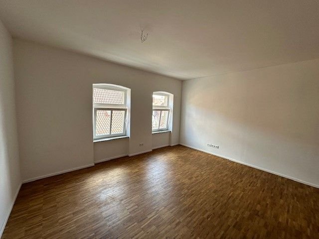 Wohnung zur Miete 630 € 2 Zimmer 58 m²<br/>Wohnfläche 2.<br/>Geschoss ab sofort<br/>Verfügbarkeit Obere Bachgasse 26 Kitzingen Kitzingen 97318