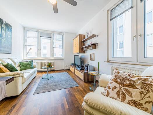 Wohnung zum Kauf 448.000 € 3 Zimmer 64,3 m² 2. Geschoss Altstadt Innenstadt I 60311