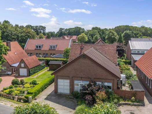 Haus zum Kauf 259.000 € 5 Zimmer 234 m² 542 m² Grundstück Dersum Dersum 26906