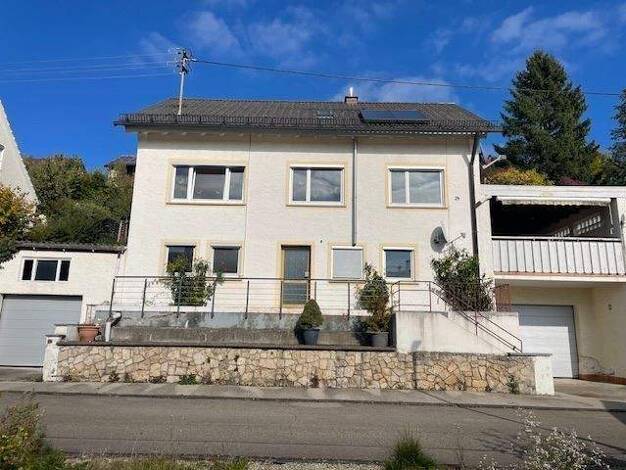 Einfamilienhaus zum Kauf 249.000 € 7 Zimmer 138 m² 660 m² Grundstück Zwiefalten Zwiefalten, Württemberg 88529