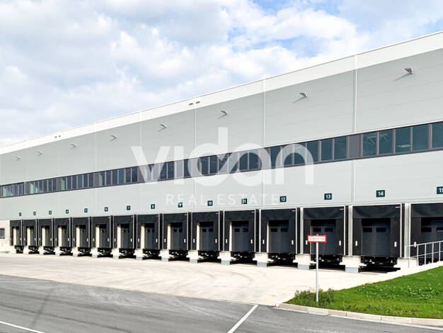 Lagerhalle zur Miete provisionsfrei 8.474 m² Lagerfläche teilbar ab 9.864 m² Niehl Köln 50735