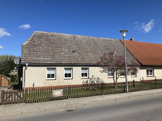 Doppelhaushälfte zum Kauf 95.000 € 4 Zimmer 100 m² 947 m² Grundstück Jürgenstorf Jürgenstorf 17153