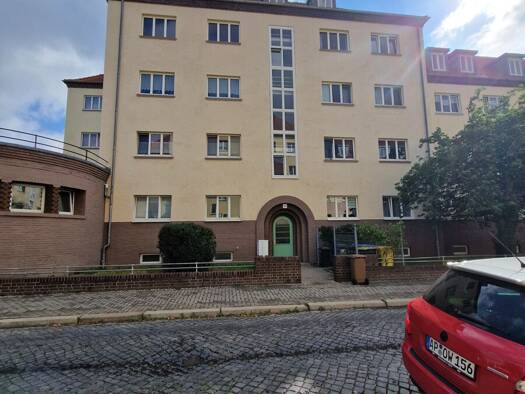Wohnung zum Kauf 180.000 € 3 Zimmer 78 m² frei ab sofort Erfurt / Krämpfervorstadt 99085