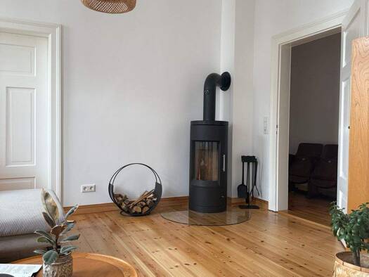 Wohnung zur Miete 1.033 € 6 Zimmer 110 m² 4. Geschoss frei ab 01.03.2026 Linden-Nord Hannover 30451