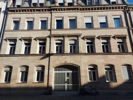 Wohnung zur Miete 590 € 2 Zimmer 60 m² 3. Geschoss frei ab 01.07.2026 Blumenstraße 20 Innenstadt Fürth 90762