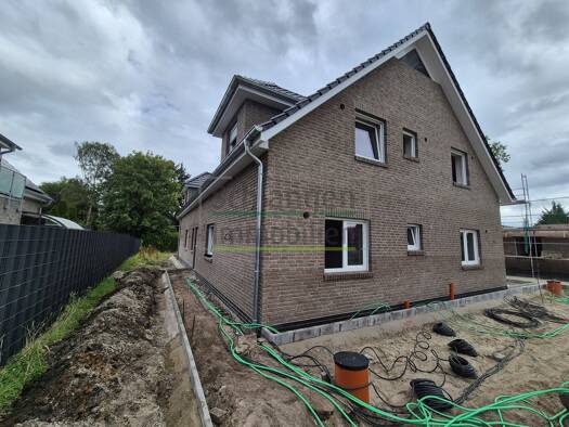 Wohnung zur Miete 900 € 3 Zimmer 80 m² frei ab 01.11.2026 Ostrhauderfehn Ostrhauderfehn 26842