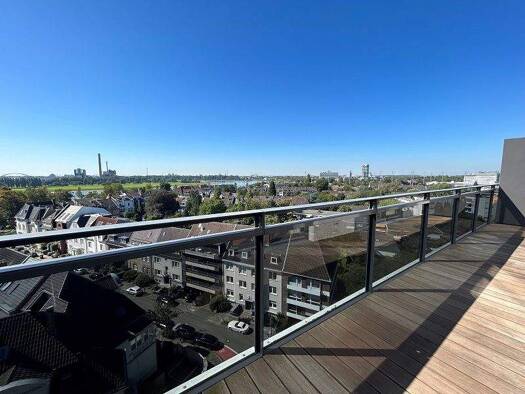 Wohnung zur Miete 1.622 € 2 Zimmer 86,1 m² 7. Geschoss frei ab sofort Schanzenstr. 78 Oberkassel Düsseldorf 40549