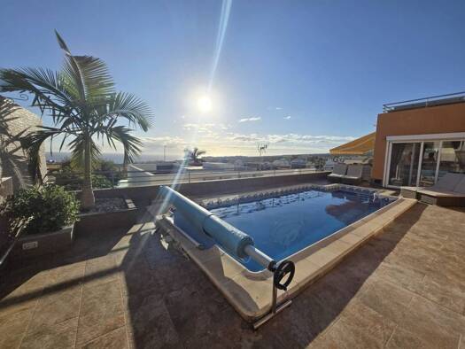 Villa zur Miete 4.500 € 3 Zimmer 160 m² Adeje 38679