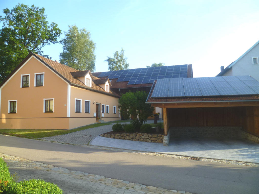 Mehrfamilienhaus zum Kauf 289.000 € 6 Zimmer 158 m²<br/>Wohnfläche 1.054 m²<br/>Grundstück Kleinschönthal Schönthal 93488