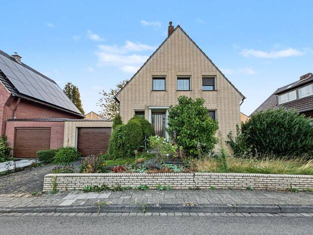 Einfamilienhaus zum Kauf 399.000 € 7 Zimmer 115 m² 592 m² Grundstück Schiefbahn Willich 47877