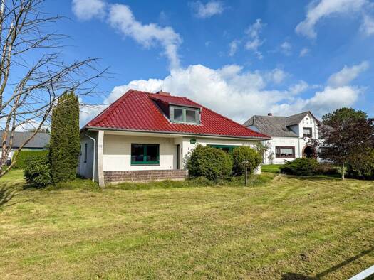 Einfamilienhaus zum Kauf 98.000 € 4,5 Zimmer 118 m² 1.137 m² Grundstück Wittbek 25872
