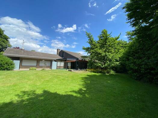 Haus zum Kauf 549.000 € 9 Zimmer 202 m² 1.874 m² Grundstück frei ab sofort Gronau 48599