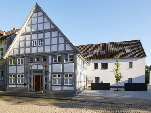 Wohnung zur Miete 450 € 2 Zimmer 42 m² Geschoss 2/3 frei ab 01.01.2026 Lemgo 32657