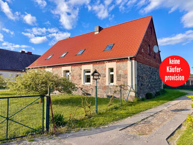 Einfamilienhaus zum Kauf provisionsfrei 209.000 € 6 Zimmer 220 m² 4.377 m² Grundstück Züsedom Züsedom 17309
