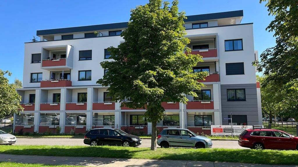Studio zur Miete 400 € 1 Zimmer 40 m² 1. Geschoss Weidenstraße 1 a Lusan Gera 07549
