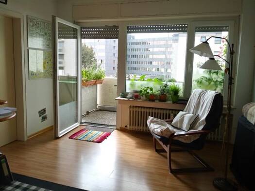 Wohnung zur Miete 600 € 2,5 Zimmer 65 m² 4. Geschoss frei ab sofort Sachsenweg 6 St Johann Saarbrücken 66121